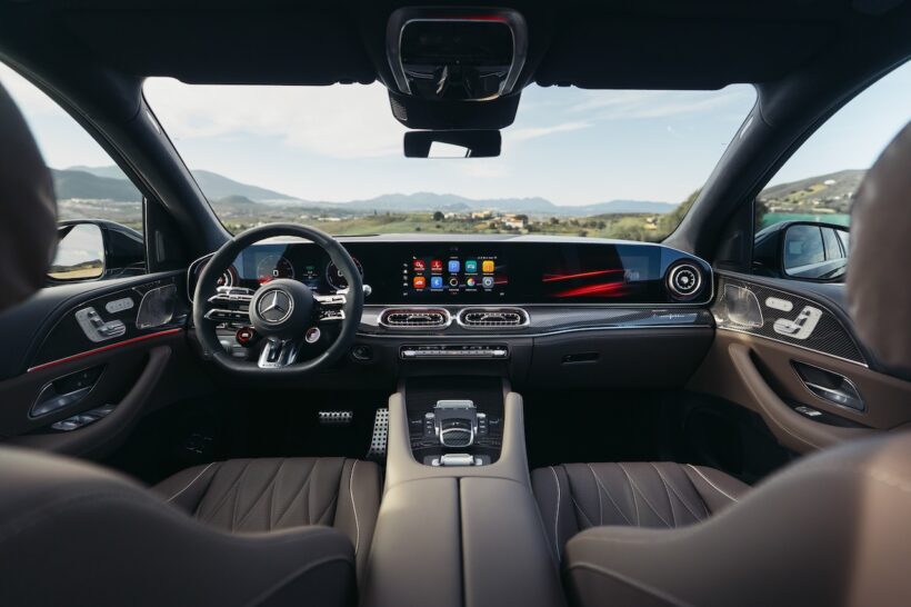 「メルセデス AMG GLE 53 ハイブリッド 4MATIC+」改良新型のインテリア。