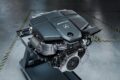 新型「メルセデス AMG GLC 53 4MATIC+」のパワーユニット。