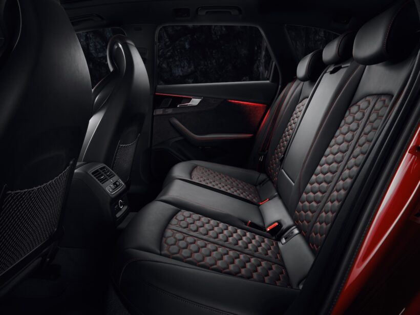 RS 4 アバント