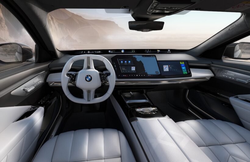 「BMW 7シリーズ」改良新型のインテリア。