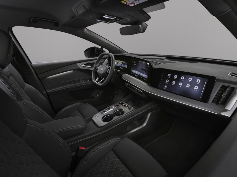 「アウディ Q4 スポーツバック e-tron」改良新型のインテリア。