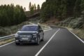「アウディ Q4 SUV e-tron」改良新型の走行シーン。