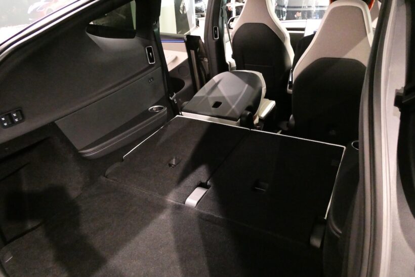 テスラ モデルY L
