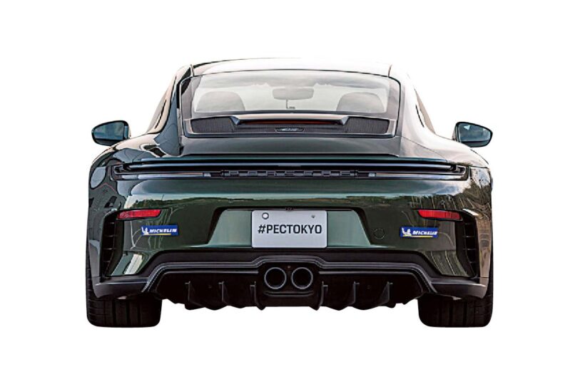 ポルシェ911の各モデルが着実に992II世代へと移行する中、ポルシェ・エクスペリエンスセンター東京にGT3が配備されたとの情報が。しかもヴァイザッハパッケージ、ツーリングパッケージをともに試せるという。ならば行かない手はない。PECでみせた992II GT3の進化とは？