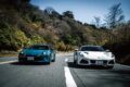 オールアルミボディのアルピーヌA110はボクスターより接地感は薄いものの、とにかく軽快である。