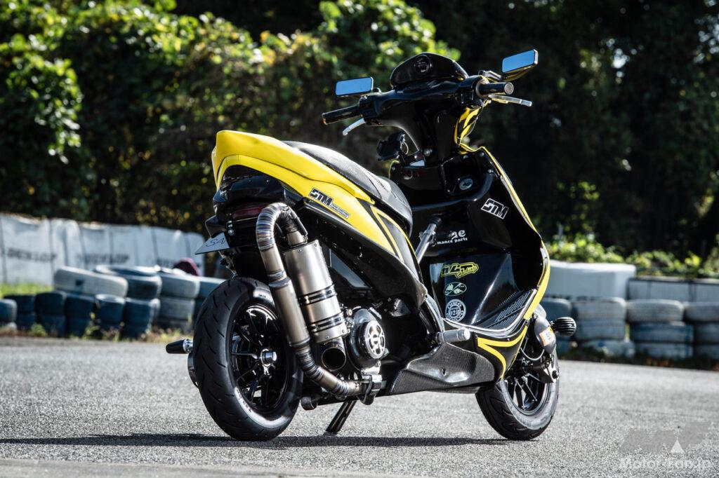 199cc仕様のエンジンに大型マフラーをセットしたアドレスV125G | Motor 199cc仕様のエンジンに大型マフラーをセットしたアドレスV125G | Motor