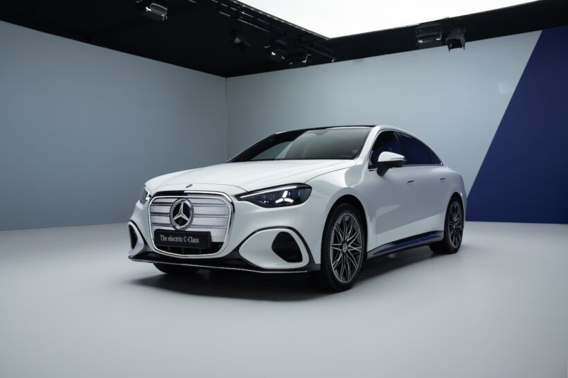 フル電動パワートレインを搭載する新型「メルセデス・ベンツ Cクラス」のエクステリア。