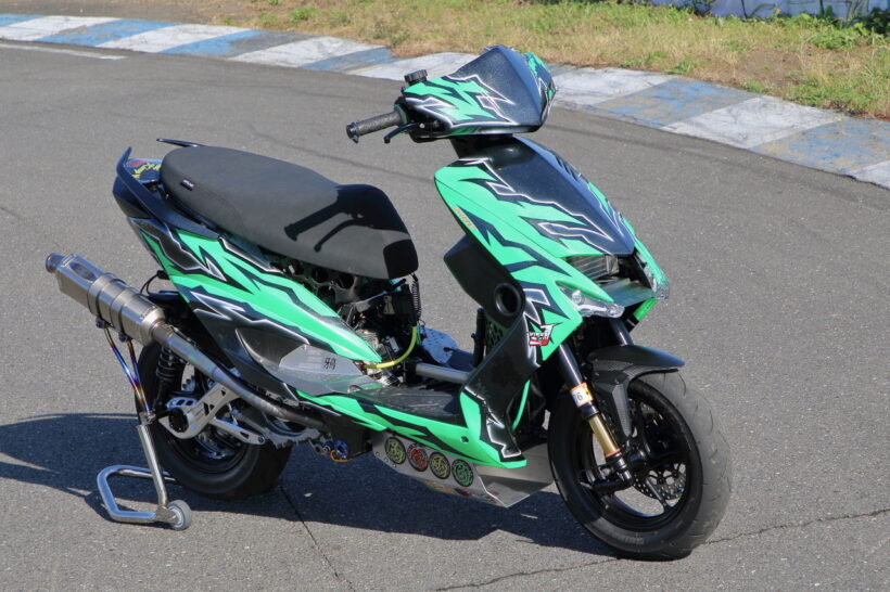 サーキットでの戦力も高く、SS1/32mileでは3秒台をマークするシグナスX サーキットでの戦力も高く、SS1/32mileでは3秒台をマークするシグナスX