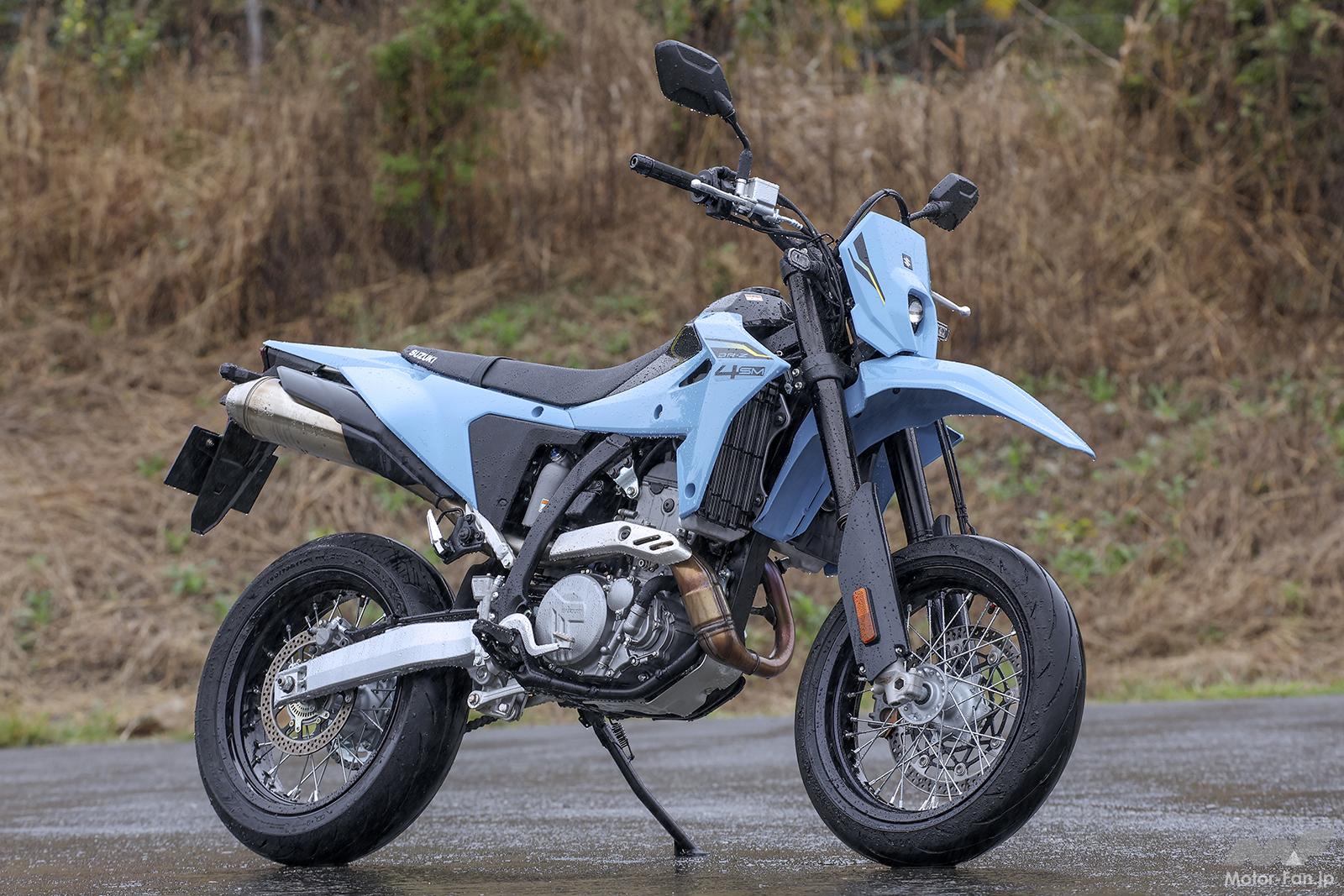 オフロード界のGSX-R”、スズキDR-Z4S。トレールバイクとレーサーの中間