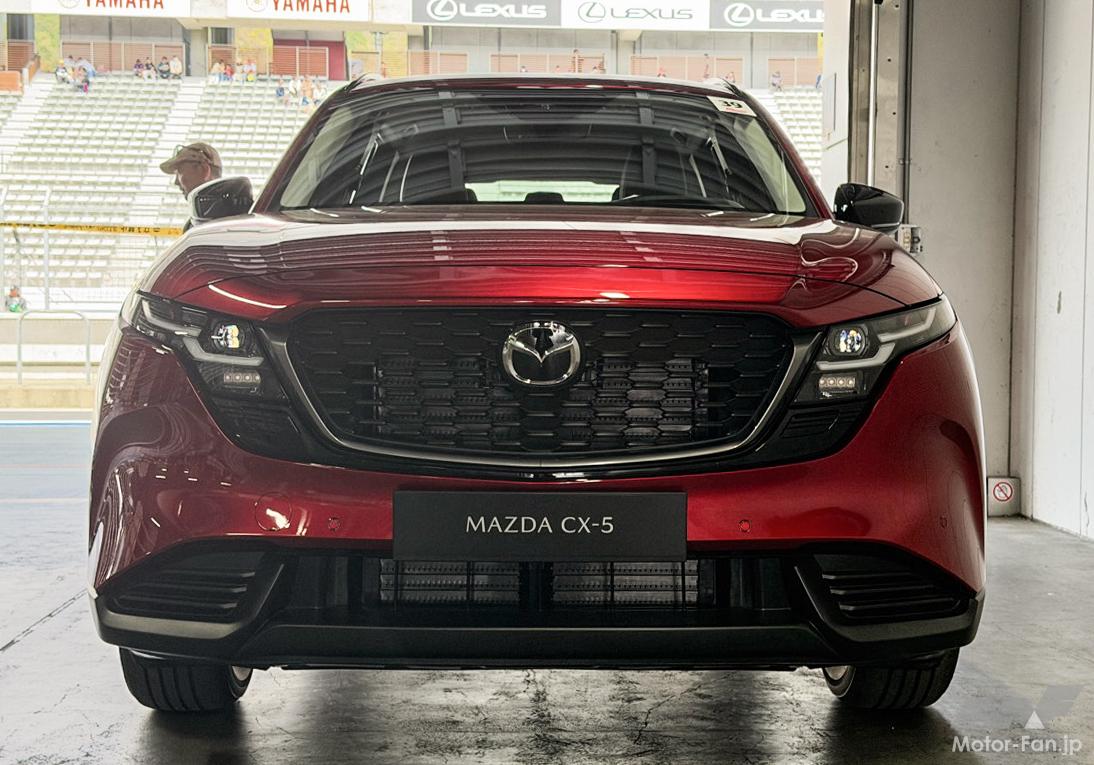 いましか見られない!? 」日本導入前のマツダ新型CX-5、左ハンドル仕様