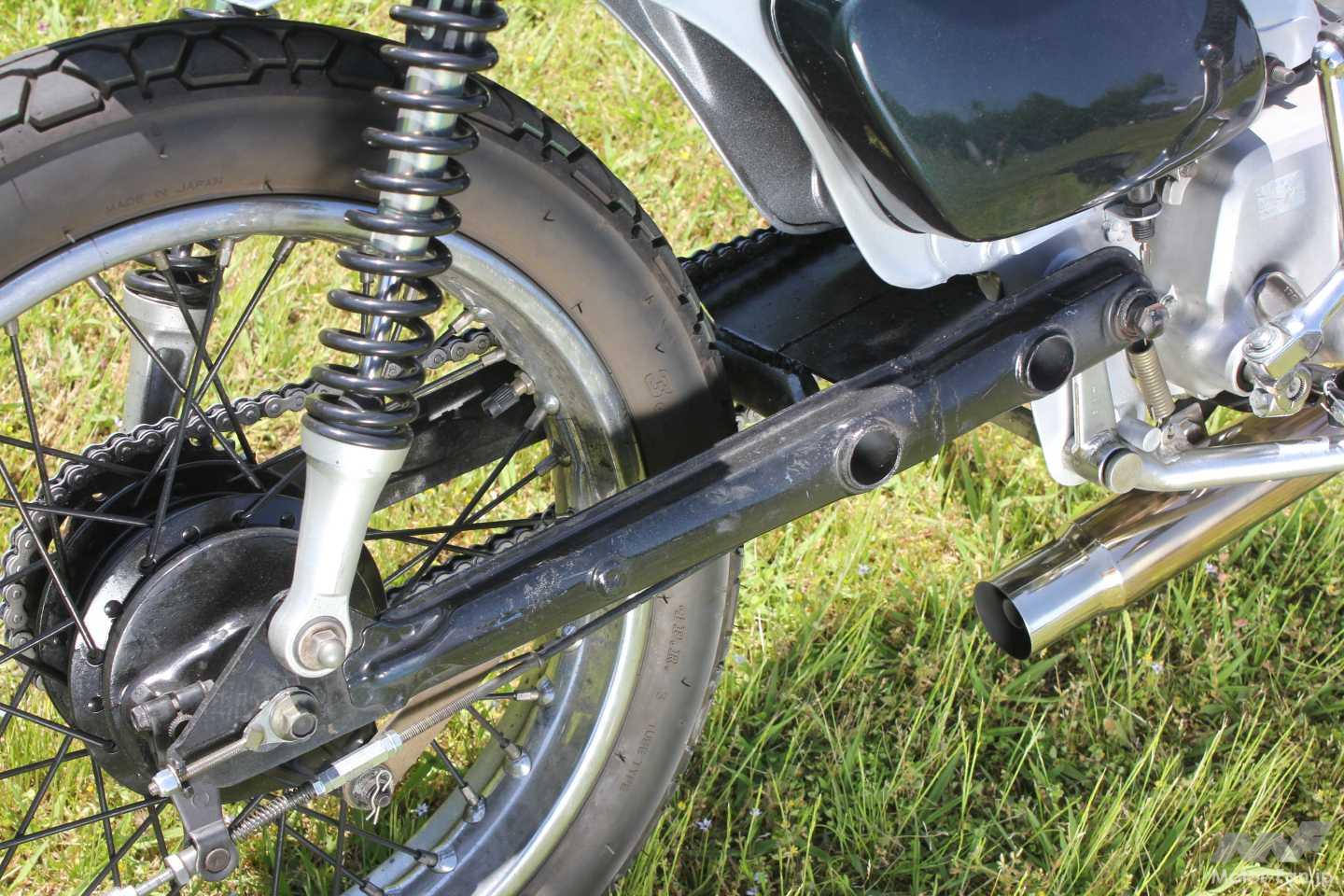 150mm延長で別モノに!?】CBX125足周り流用で仕上げた“ロングフォーク