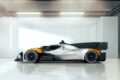プロジェクト：エンデュランス（Project: Endurance）」に導入される、トラックカー「MCL-HY GTR」。