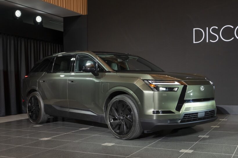 フル電動SUV「レクサス TZ 450e」のエクステリア。