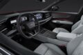 新型フルサイズSUV「アウディ Q7」のインテリア。