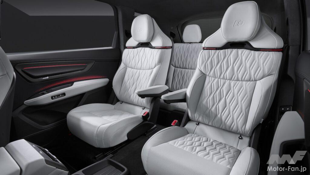 新型フルサイズSUV「アウディ Q7」のインテリア。