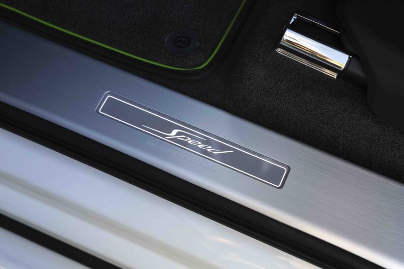 「ベントレー ベンテイガ スピード」改良新型のインテリア。