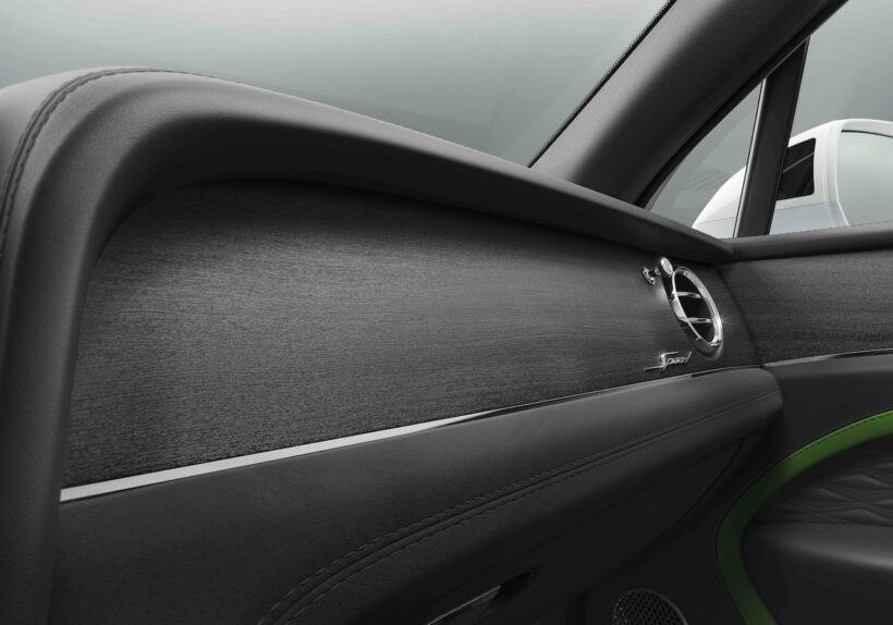 「ベントレー ベンテイガ スピード」改良新型のインテリア。