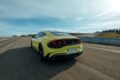 フル電動グランツーリスモ「メルセデス AMG GT 4ドア クーペ」の走行シーン。