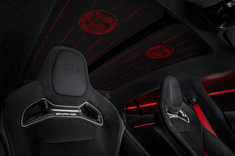 フル電動グランツーリスモ「メルセデス AMG GT 4ドア クーペ」のインテリア。
