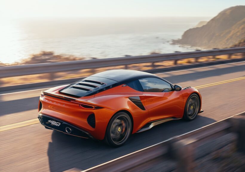 「ロータス エミーラ 420 スポーツ」のエクステリア。