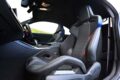 第2世代となる現行M2は、ボディが大型化するとともにAWDとなったM3／M4に代わる、Mモデルの根源的な価値を受け継ぐクルマとしていま注目が集まる。試乗車は本文にあるMレーストラックパッケージなどのオプションを装着、総額1341万9000円の個体。タイヤサイズは前275/35R19、後285/30R20で、銘柄はミシュラン・パイロットスポーツカップ2だ。