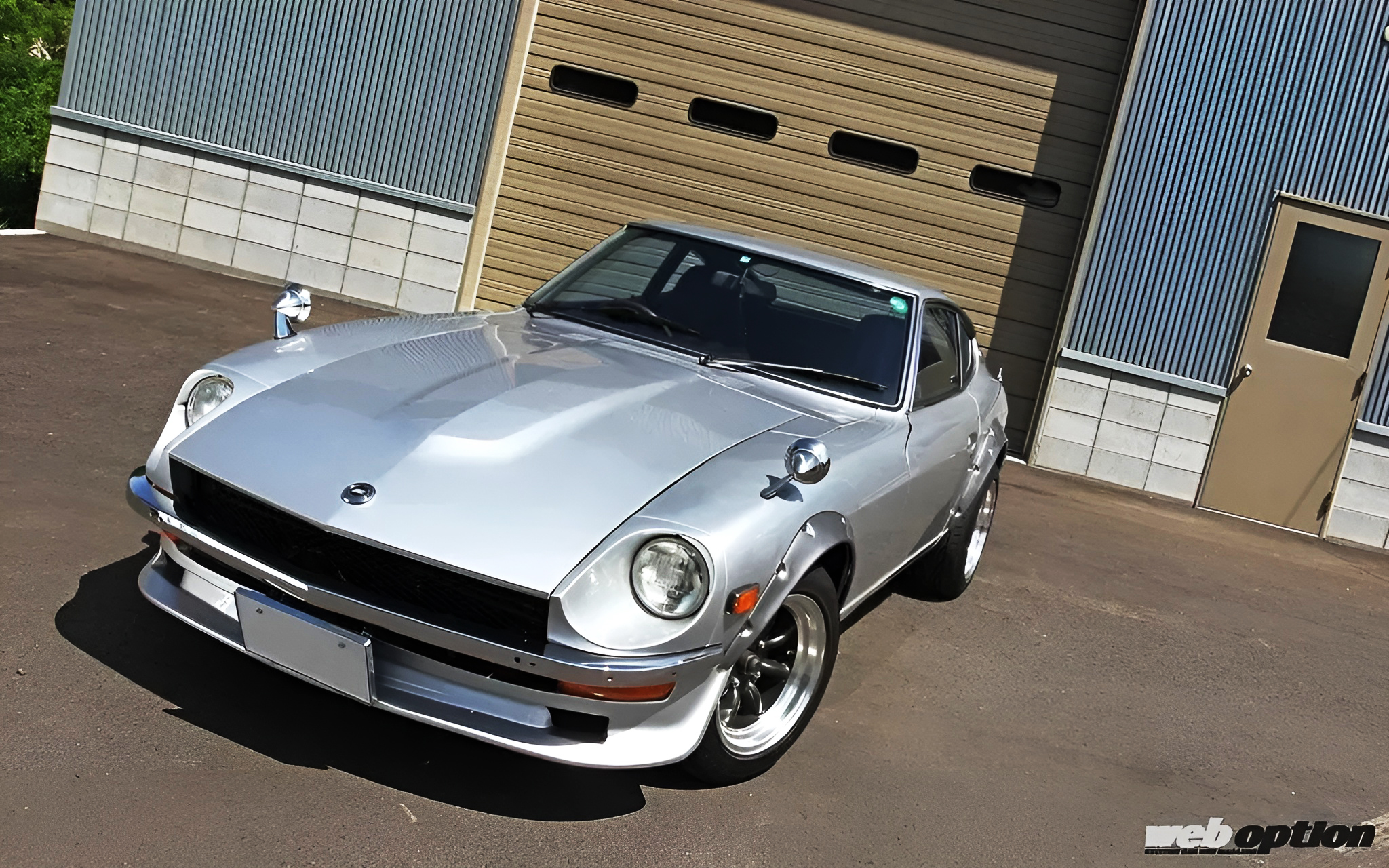 これが令和の旧車像!?」快適性に振り切った240Zが凄すぎる！ | Motor