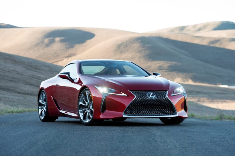 LEXUS LCはレクサスブランドのフラッグシップGTとして2017年に登場した。