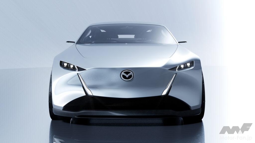 最新のコンセプトカーも、「M」のエンブレムを掲げる(写真はジャパンモビリティショー2025に展示された「マツダ ビジョン X クーペ」)。
