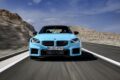 新型「BMW M2 M xDrive」の走行シーン。