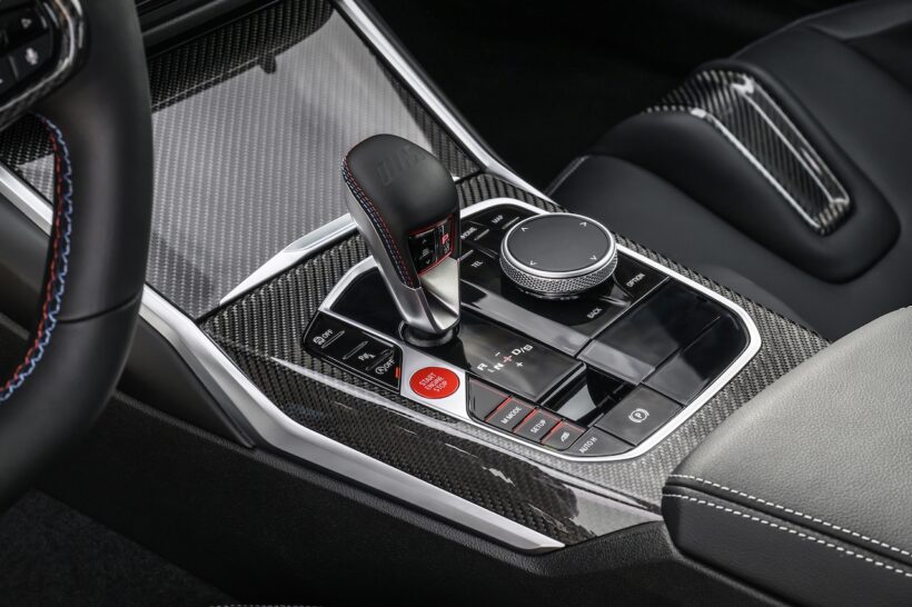 新型「BMW M2 M xDrive」のインテリア。