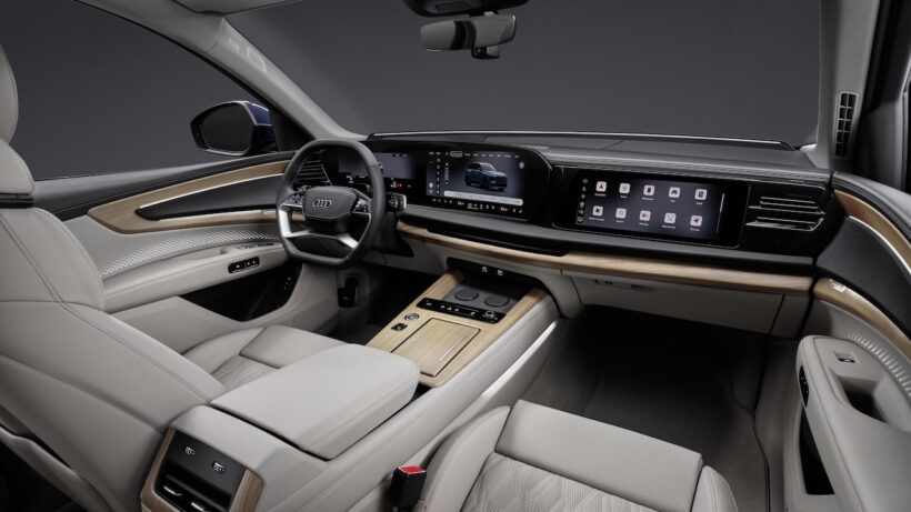新型「アウディ Q7」のインテリア。