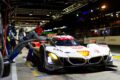 序盤からレースをリードしたBMW 20号車だったが、残り6時間でセーフティカーが導入され、それまでのリードが失われてしまう。