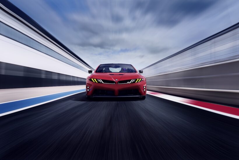 「BMW M コンセプト ノイエ クラッセ」の走行シーン。