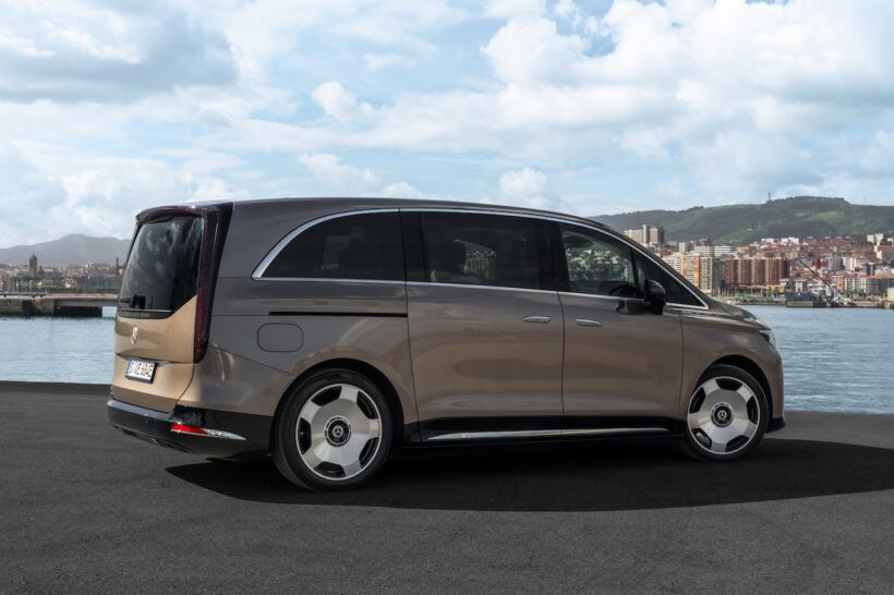 フル電動MPV「メルセデス・ベンツ VLE」のエクステリア。