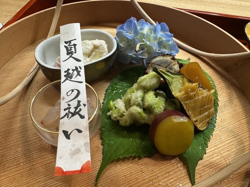 近鉄八木駅にて