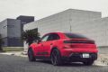 EVに生まれ変わったポルシェ·マカンに、第5のモデルが追加された。それがGTSだ。GTSといえばラインナップの中でもスポーティな位置付けのモデルで、先代ガソリンエンジン版でも人気のあったグレード。果たしてポルシェのスポーティネスはEVでも健在なのか。