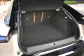 リヤシートは40対20対40の可倒式を採用する。荷室は通常時620リットルと必要にして十分な容量を誇る。