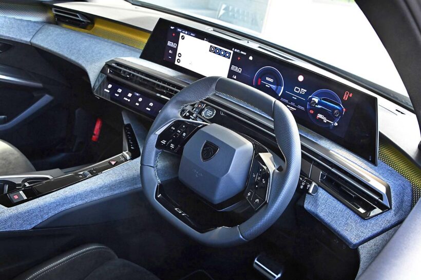 Peugeot 5008 Hybrid