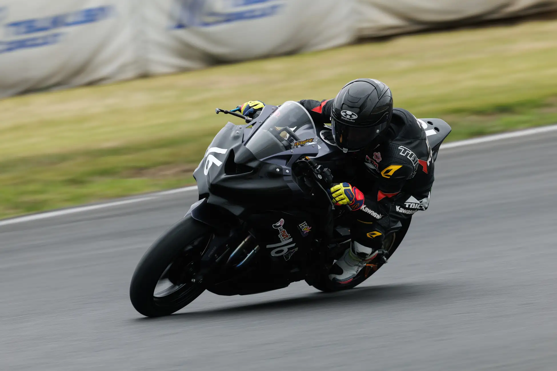 Ninja Team Green Cup筑波初開催 25名のZX-25Rライダーがレース