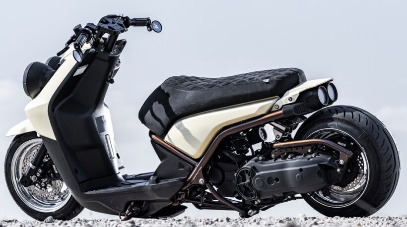エアサス搭載で自在に車高をコントロールできるヤマハBW'S125はショー エアサス搭載で自在に車高をコントロールできるヤマハBW'S125はショー