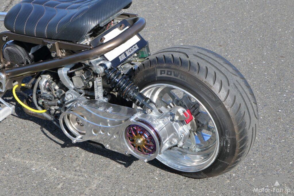 ヘッドライトにはズーマーの北米仕様【RUCKUS】用を取り入れた【ロング ヘッドライトにはズーマーの北米仕様【RUCKUS】用を取り入れた【ロング