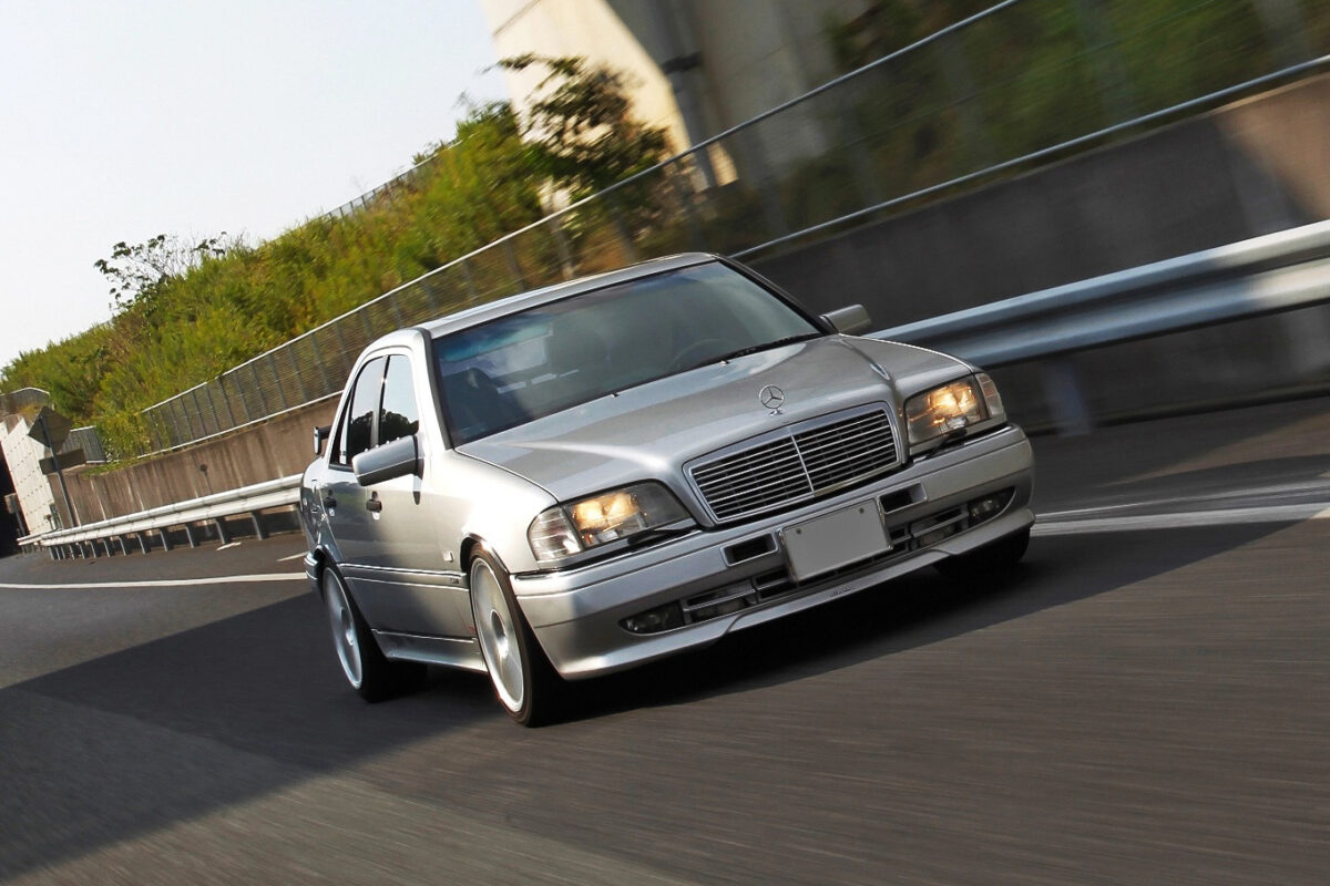 「AMGにポルシェのターボ付けちゃった！」実測350馬力仕様のC36 AMGが想像以上に過激だった