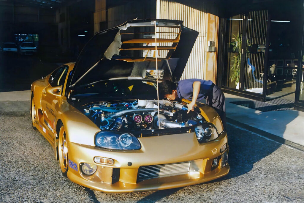 スモーキークオーツ　伝説のだいぶつ スモーキー永田の狂気が生んだ傑作！」トップシークレットGT300