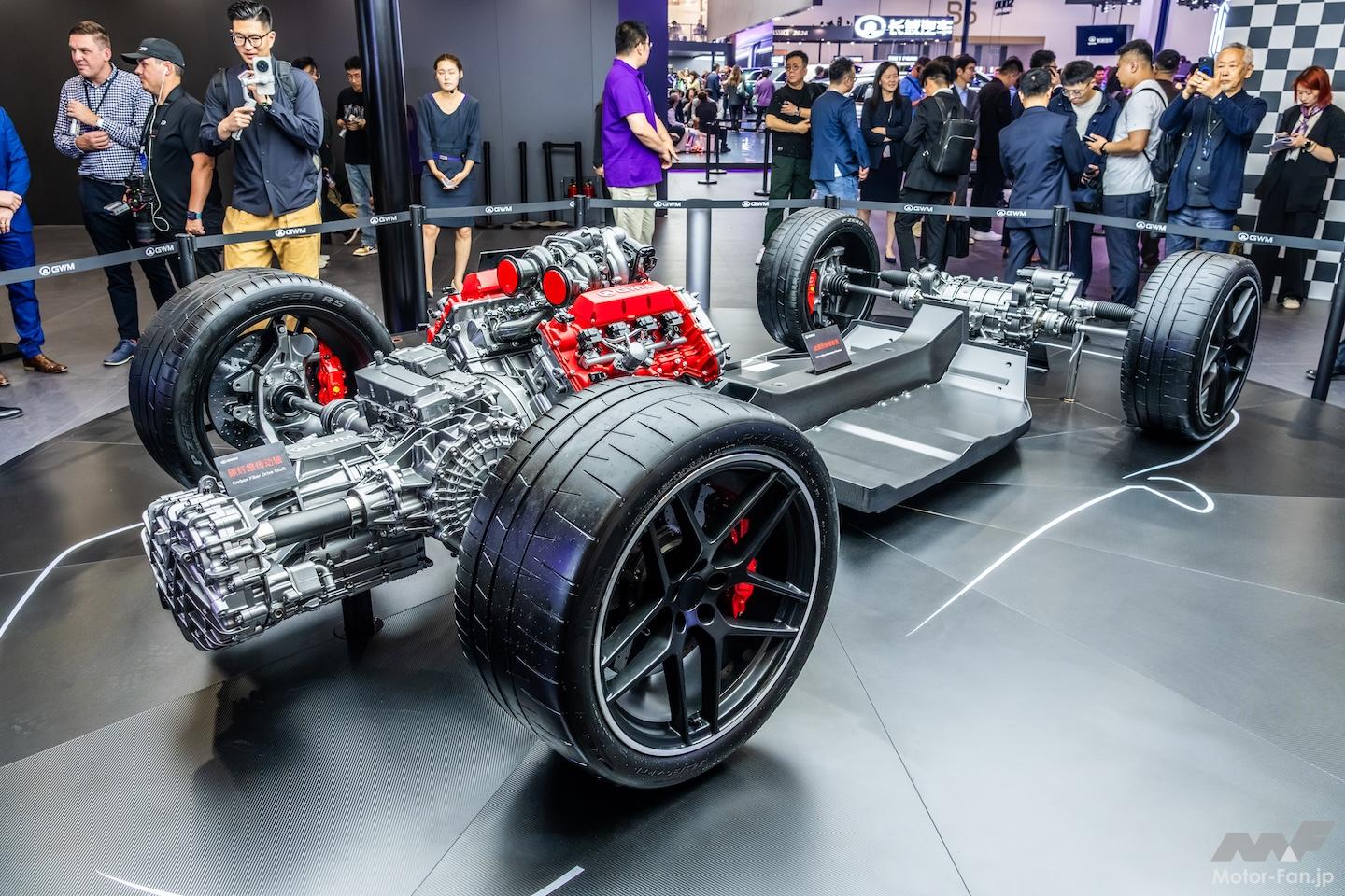 V8ツインターボをカーボンモノコックに搭載したミッドシップスーパー