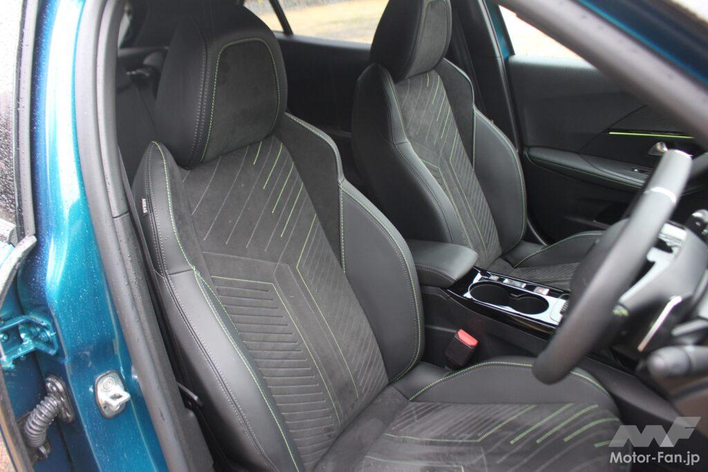 プジョー2008 GT HYBRIDのフロントシート