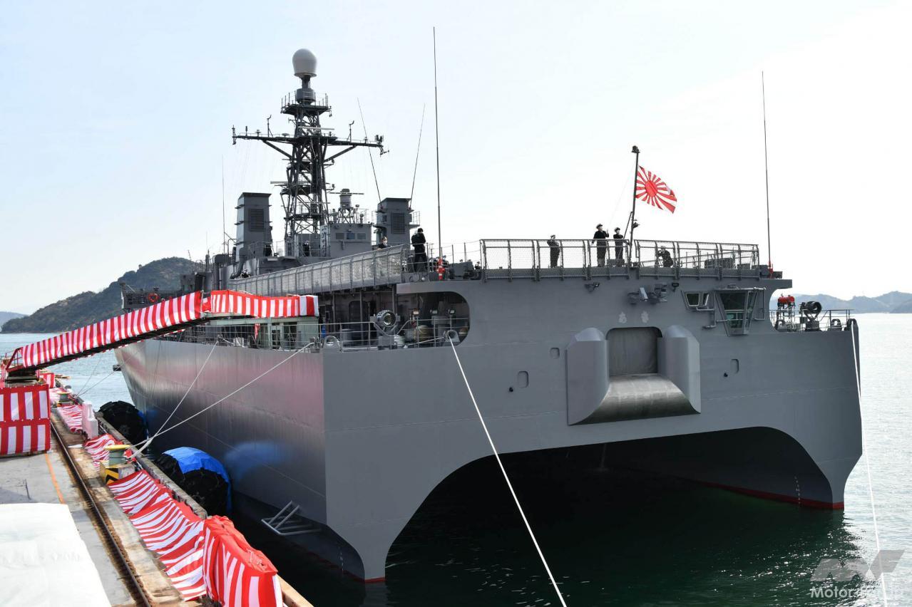 海上自衛隊：もっとも秘密の多い艦「音響測定艦『あき』」就役、探知