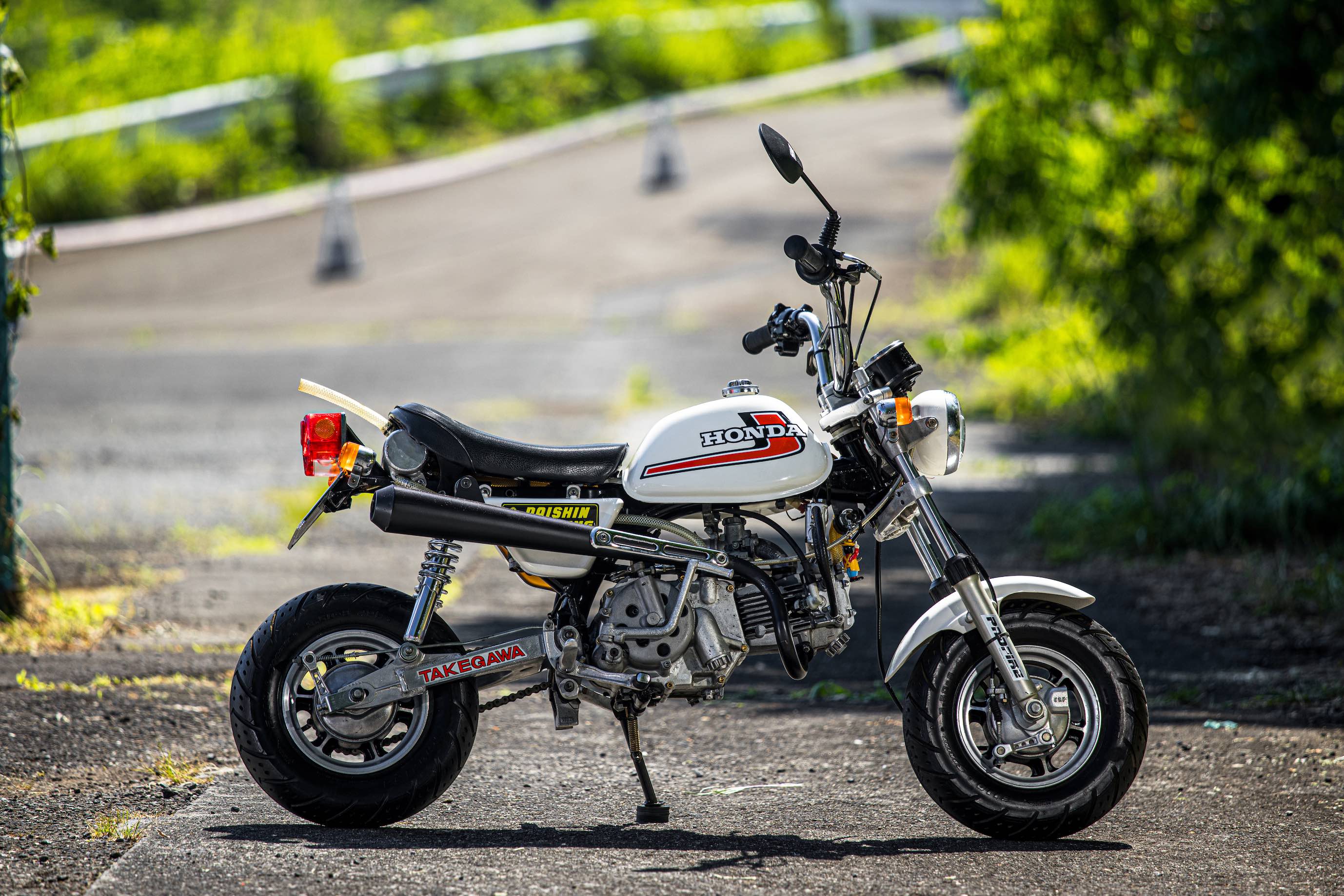 4Lモンキー、CB400FOURのピストンで排気量を上げたり、JRPやスーパー