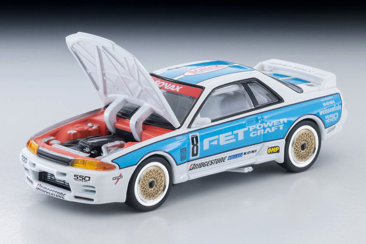 「29戦29勝の伝説が1/64スケールで蘇る！」1993年仕様のFETスポーツGT-Rを精密再現
