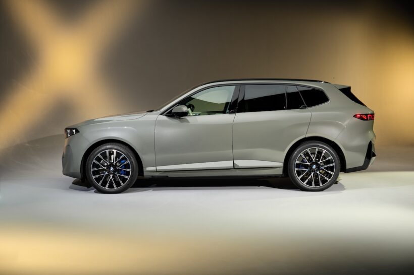 新型「BMW iX5 60 xDrive」のエクステリア。