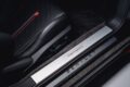 「ベントレー スーパースポーツ デザインテーマ バイ マリナー」のインテリア。